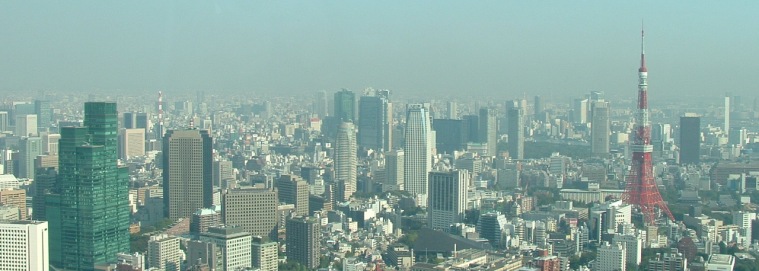 Tokyo r en vacker storstad i Japan